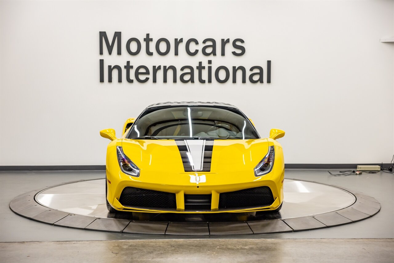 2016 Ferrari 488 GTB   - Photo 10 - Springfield, MO 65802