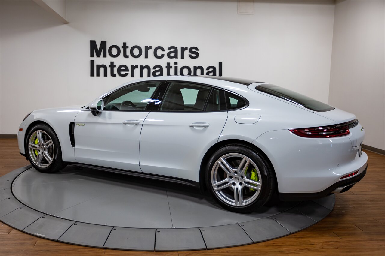 2018 Porsche Panamera 4 E-Hybrid   - Photo 4 - Springfield, MO 65802