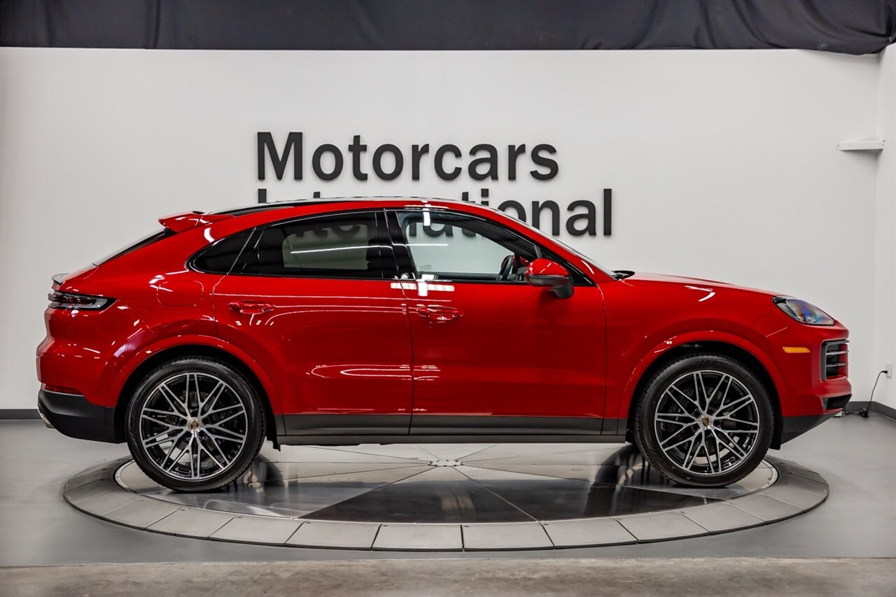 2024 Porsche Cayenne Coupe   - Photo 7 - Springfield, MO 65802