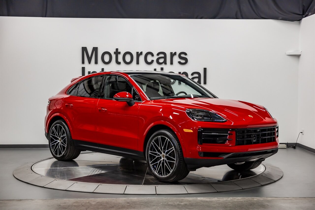 2024 Porsche Cayenne Coupe   - Photo 8 - Springfield, MO 65802