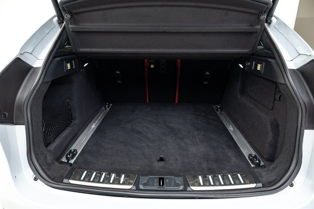 2021 Jaguar F-PACE SVR   - Photo 62 - Springfield, MO 65802