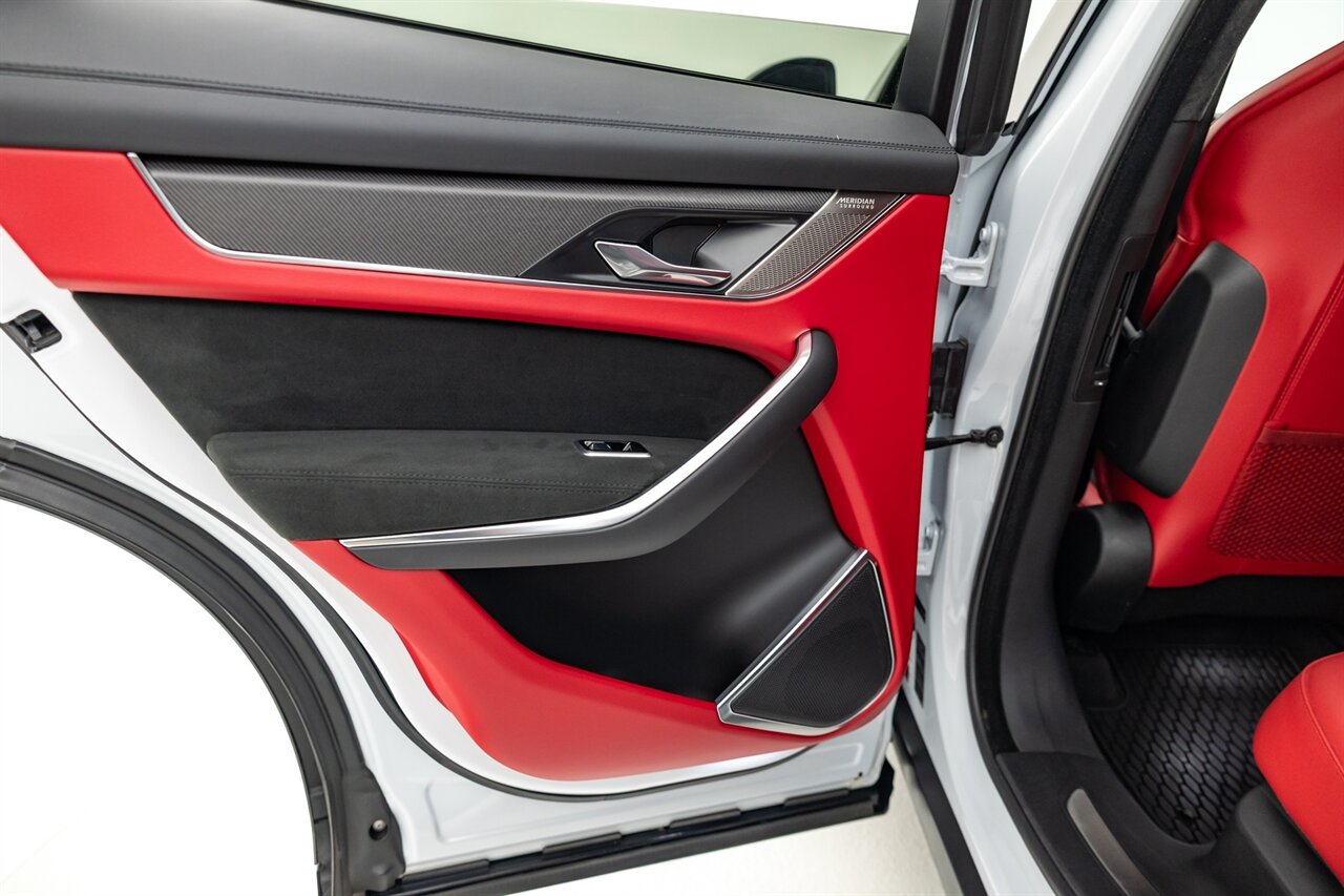 2021 Jaguar F-PACE SVR   - Photo 40 - Springfield, MO 65802