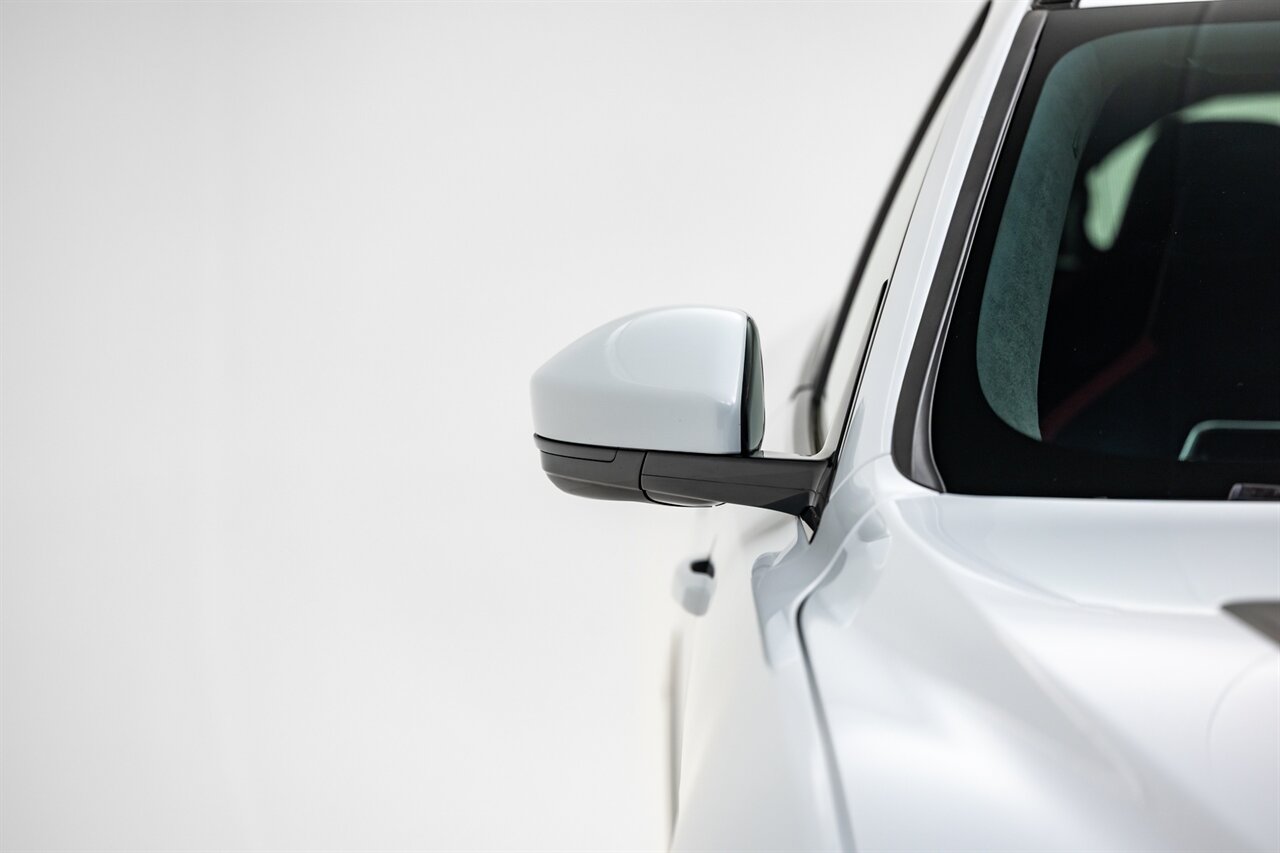 2021 Jaguar F-PACE SVR   - Photo 5 - Springfield, MO 65802