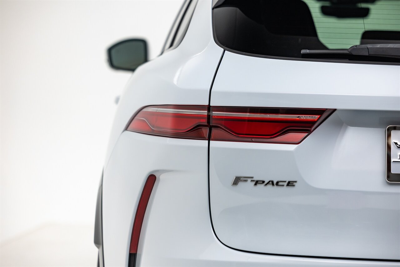2021 Jaguar F-PACE SVR   - Photo 19 - Springfield, MO 65802