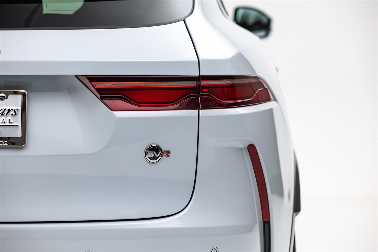 2021 Jaguar F-PACE SVR   - Photo 21 - Springfield, MO 65802