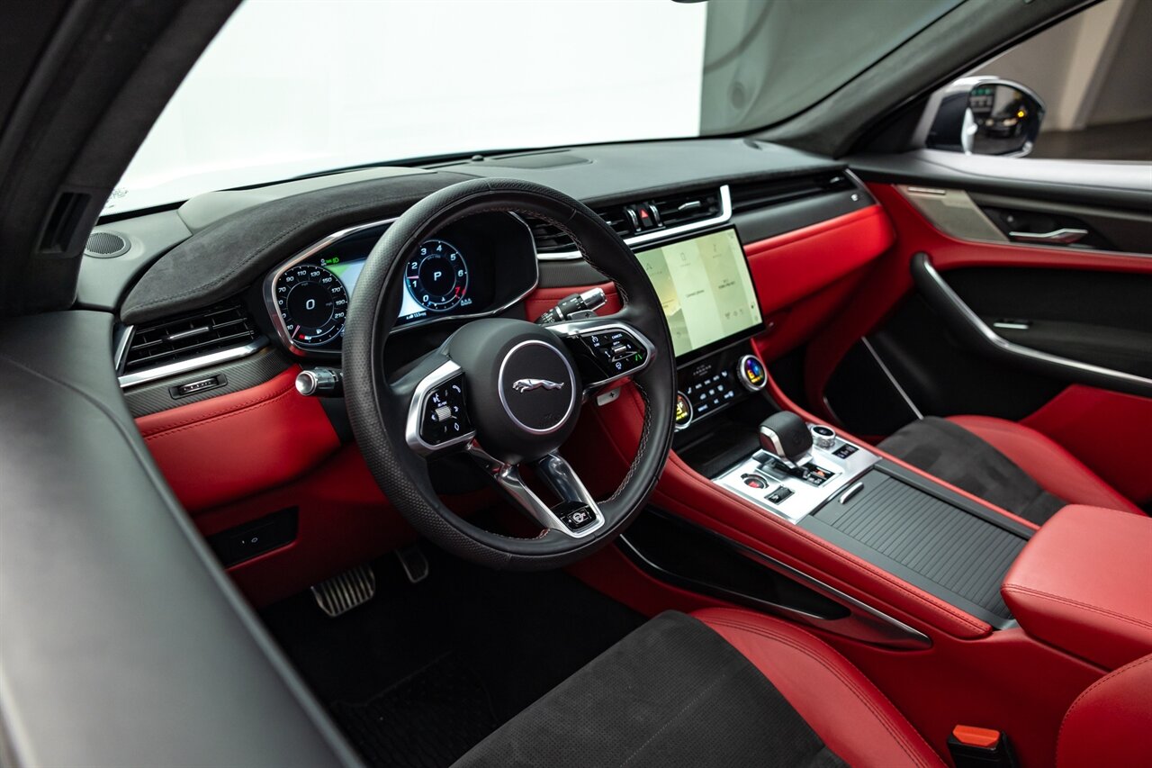 2021 Jaguar F-PACE SVR   - Photo 31 - Springfield, MO 65802