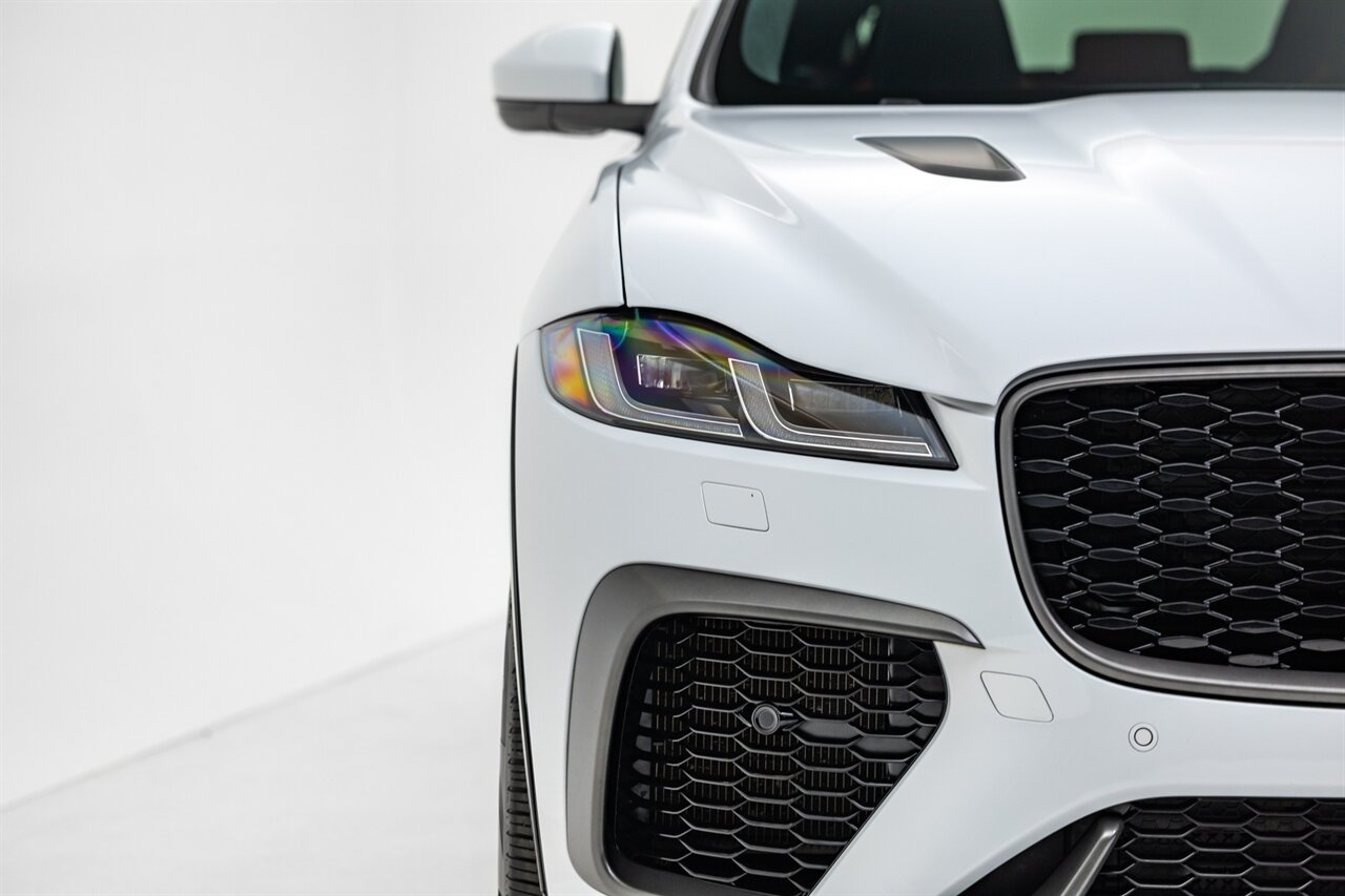 2021 Jaguar F-PACE SVR   - Photo 6 - Springfield, MO 65802