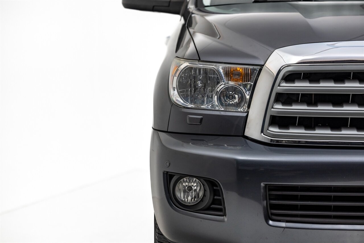 2016 Toyota Sequoia Platinum   - Photo 5 - Springfield, MO 65802