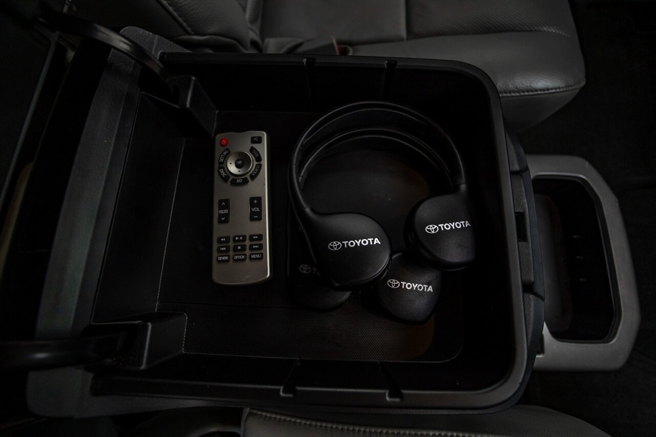 2016 Toyota Sequoia Platinum   - Photo 47 - Springfield, MO 65802