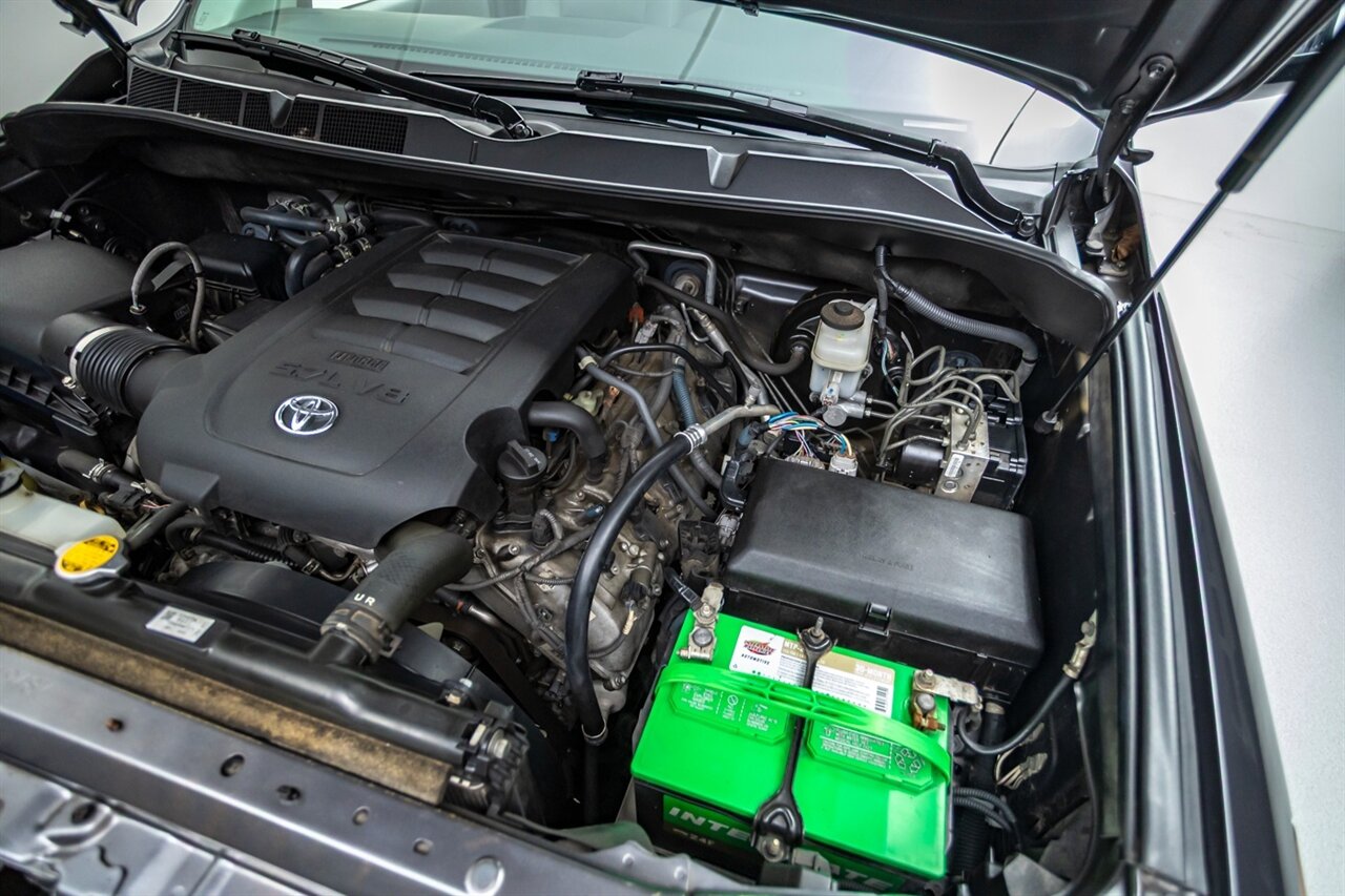 2016 Toyota Sequoia Platinum   - Photo 72 - Springfield, MO 65802