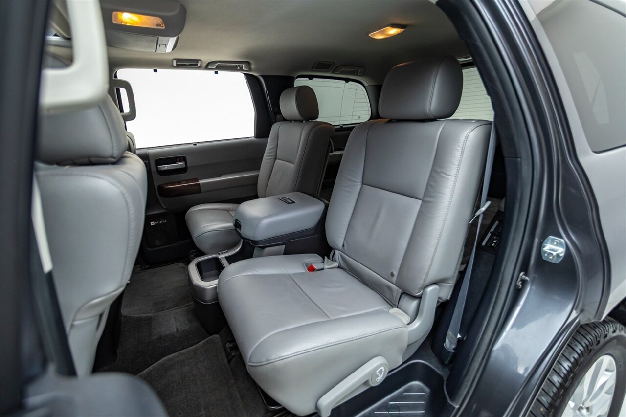2016 Toyota Sequoia Platinum   - Photo 23 - Springfield, MO 65802
