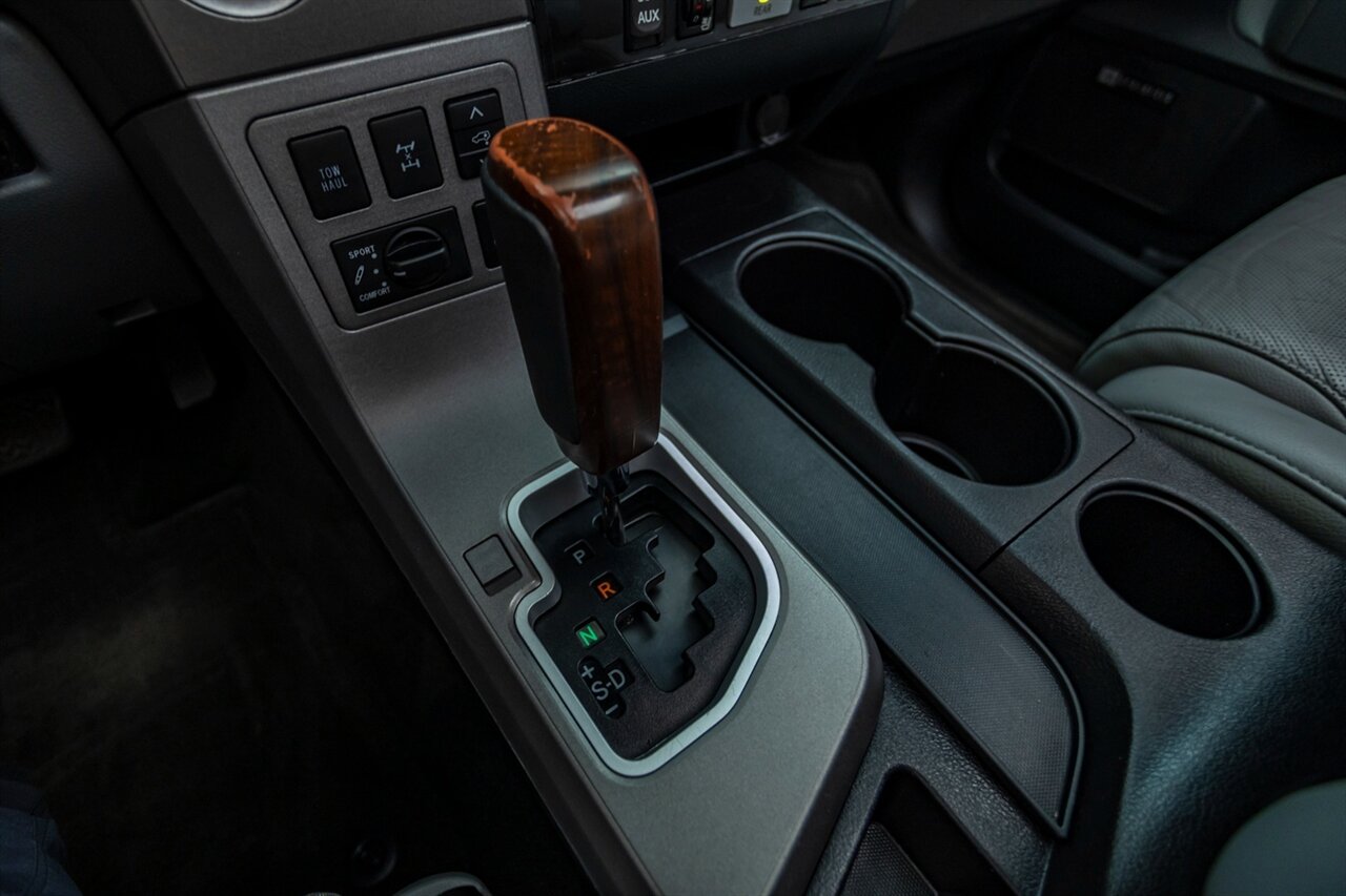 2016 Toyota Sequoia Platinum   - Photo 66 - Springfield, MO 65802