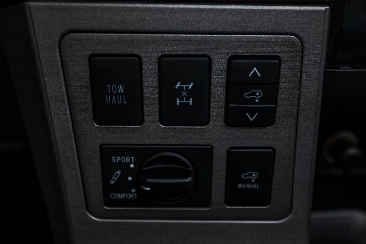 2016 Toyota Sequoia Platinum   - Photo 65 - Springfield, MO 65802