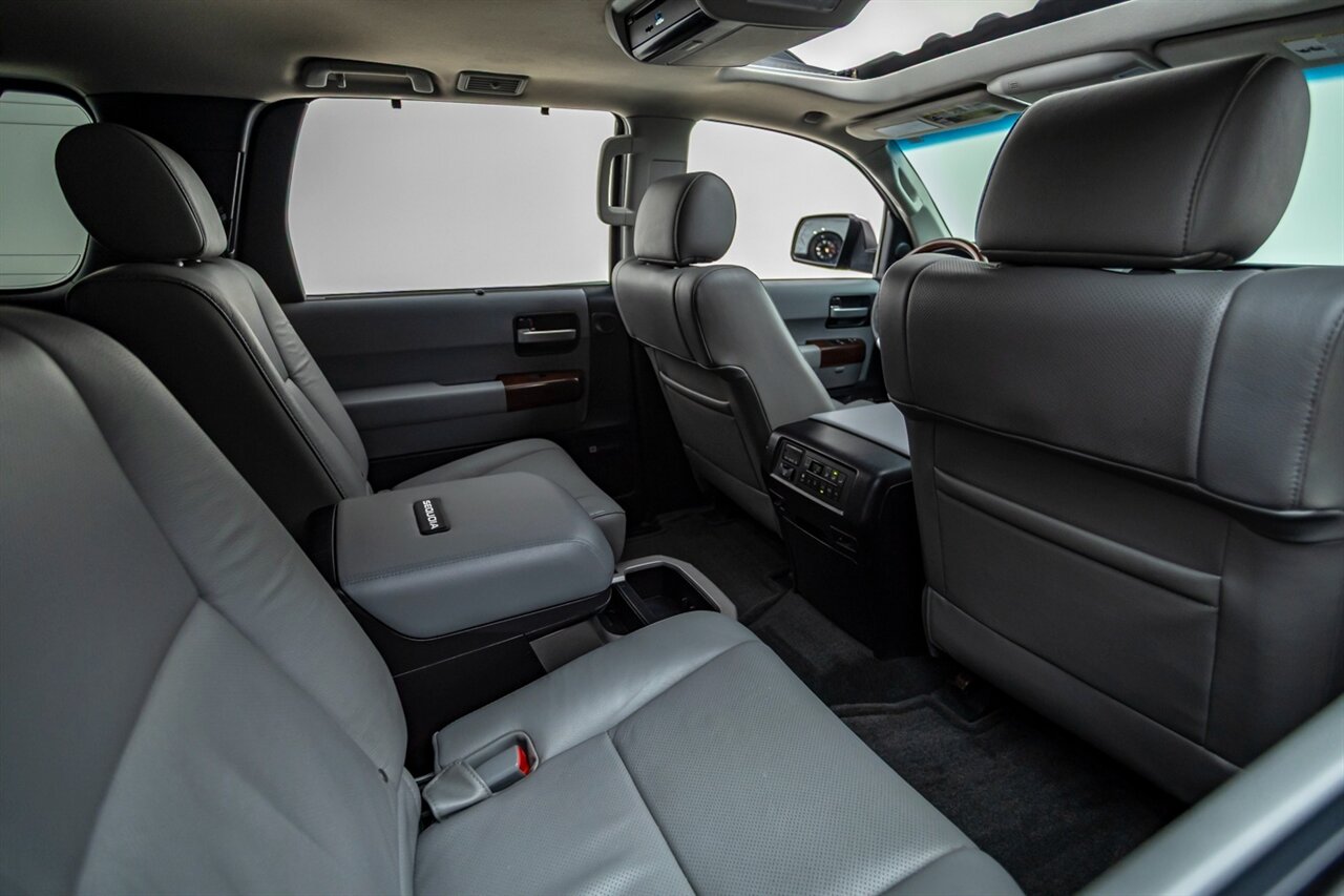 2016 Toyota Sequoia Platinum   - Photo 40 - Springfield, MO 65802