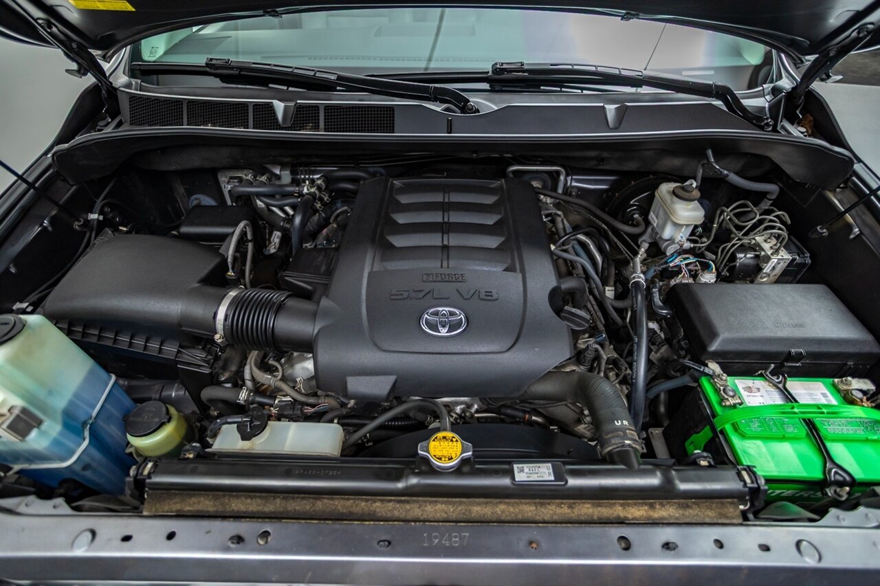 2016 Toyota Sequoia Platinum   - Photo 71 - Springfield, MO 65802