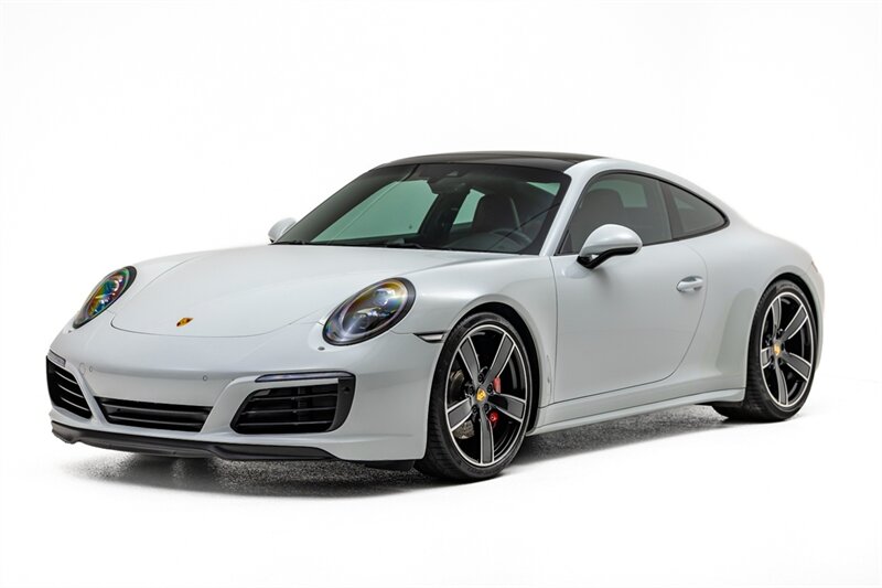 2017 Porsche 911 Carrera 4S  