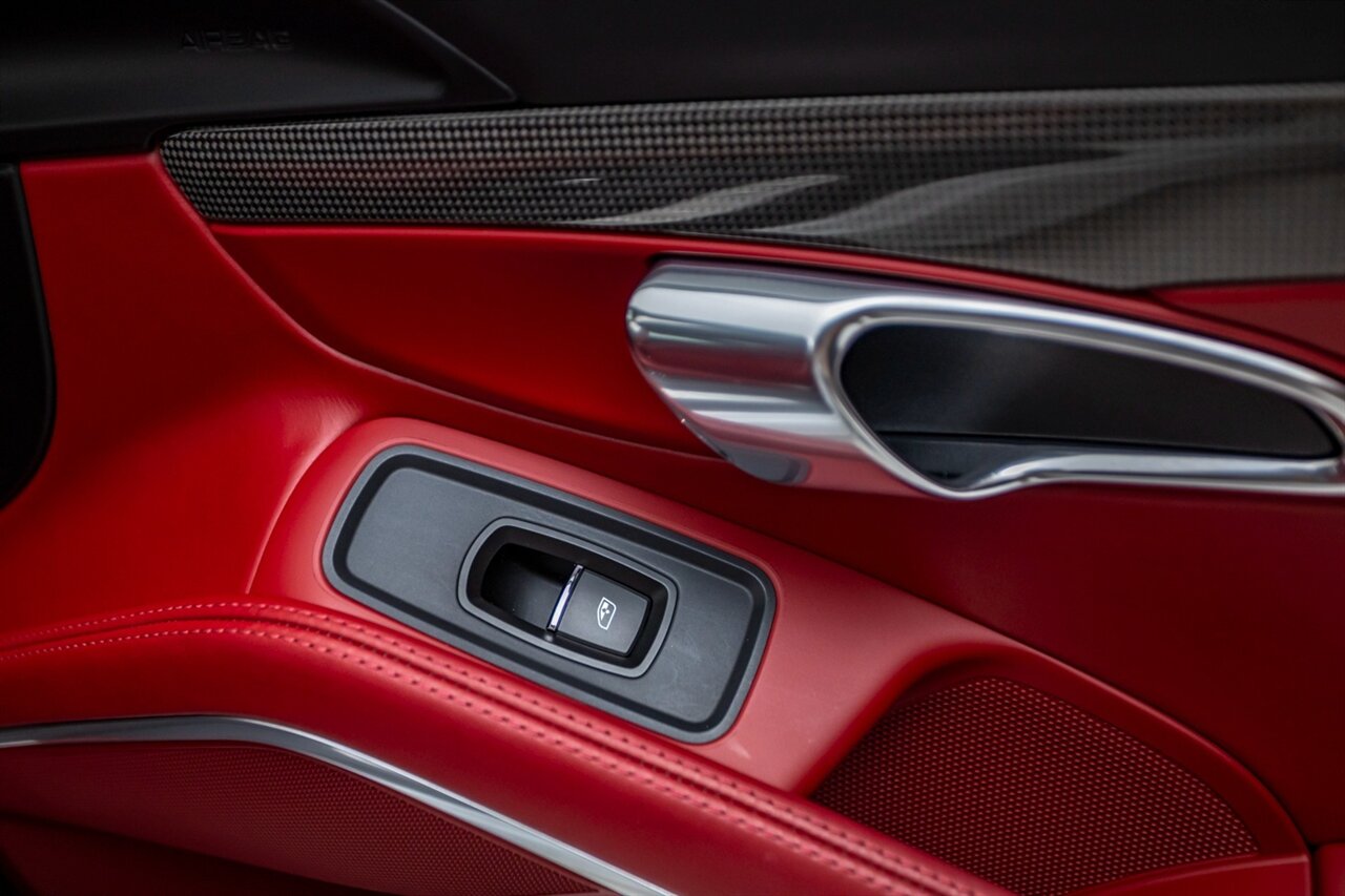 2017 Porsche 911 Carrera 4S - Photo 32 - Springfield, MO 65802