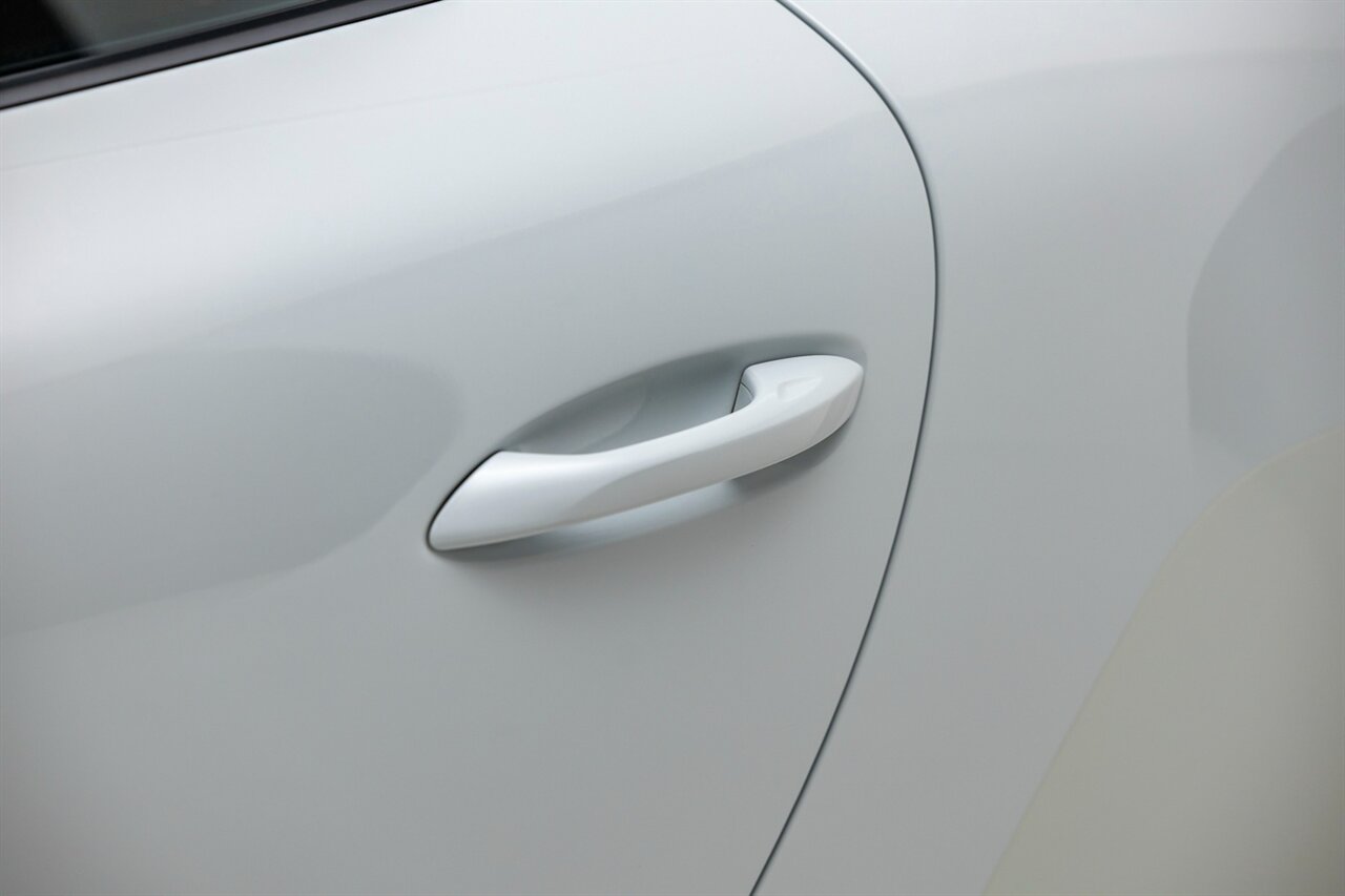 2017 Porsche 911 Carrera 4S - Photo 12 - Springfield, MO 65802