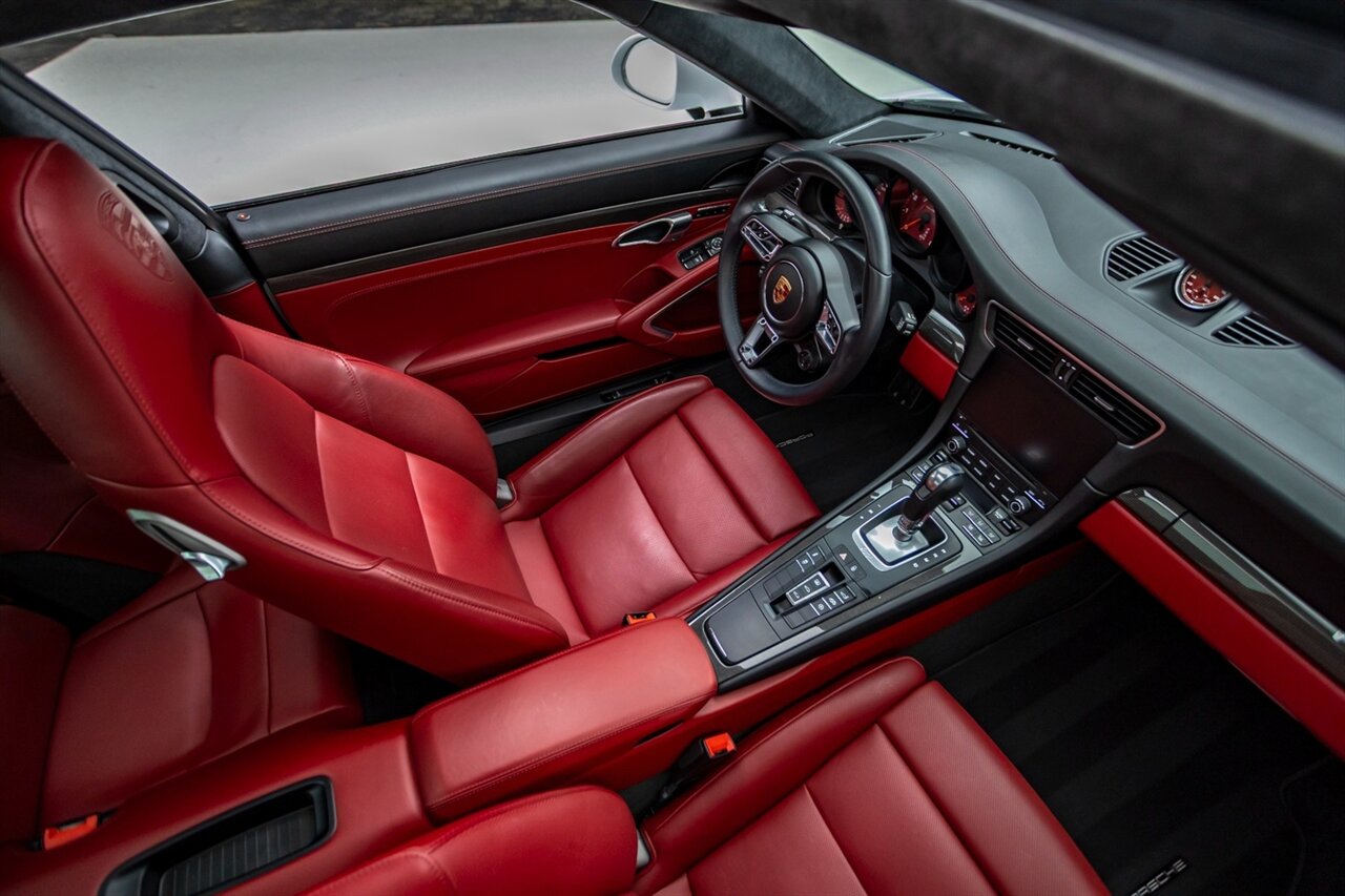 2017 Porsche 911 Carrera 4S - Photo 25 - Springfield, MO 65802