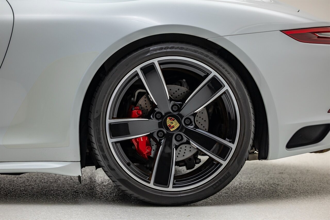2017 Porsche 911 Carrera 4S - Photo 13 - Springfield, MO 65802
