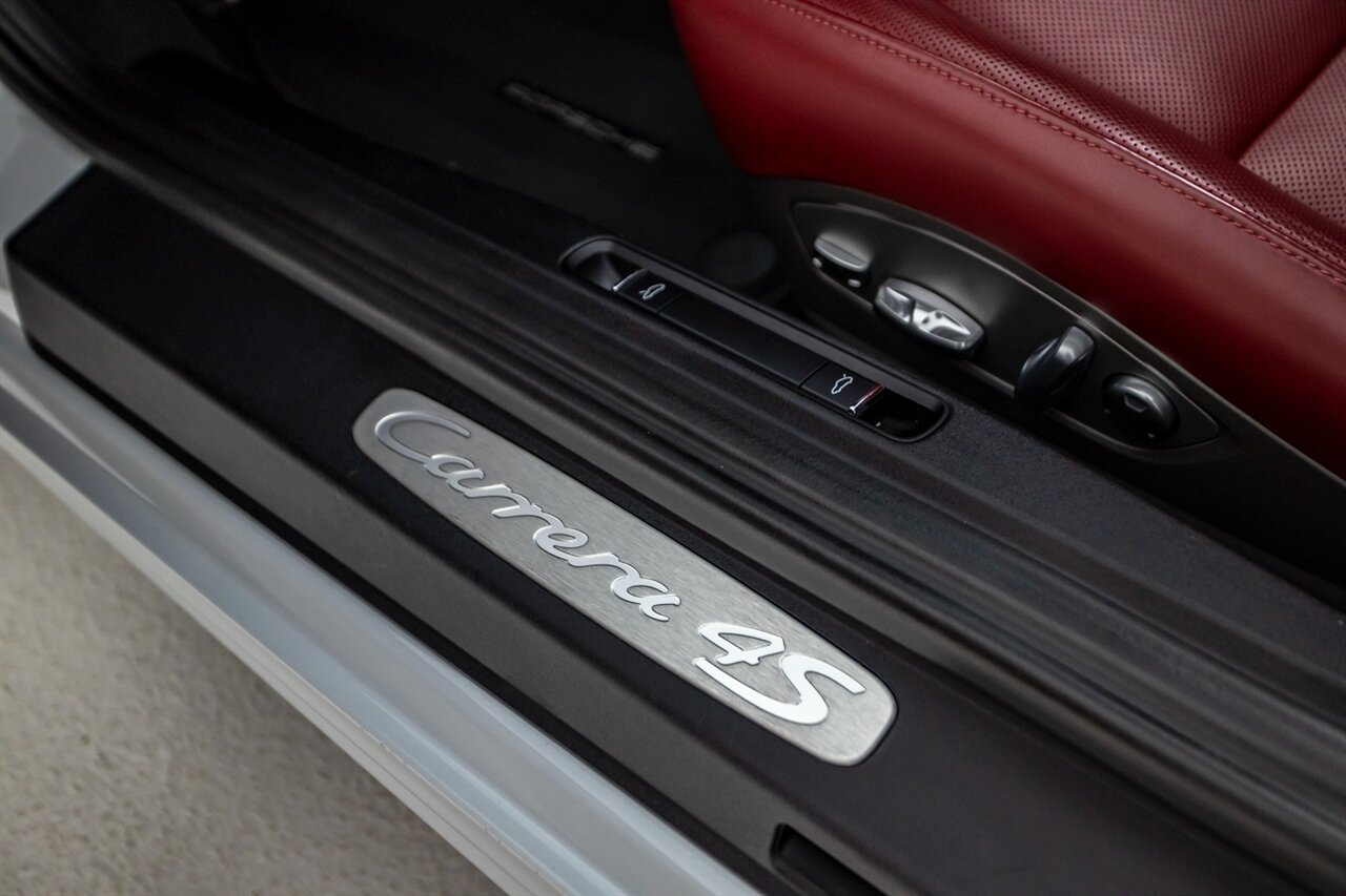 2017 Porsche 911 Carrera 4S - Photo 35 - Springfield, MO 65802