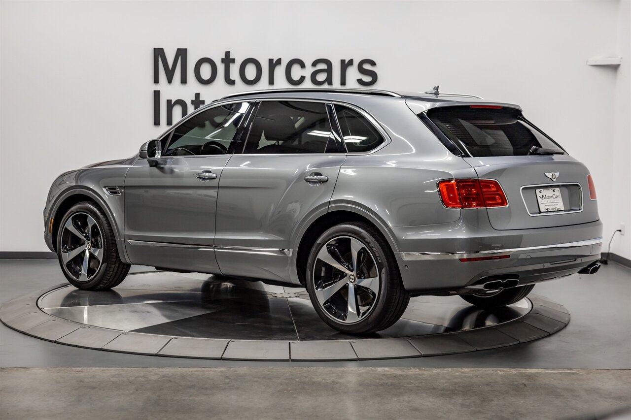 2019 Bentley Bentayga V8   - Photo 4 - Springfield, MO 65802