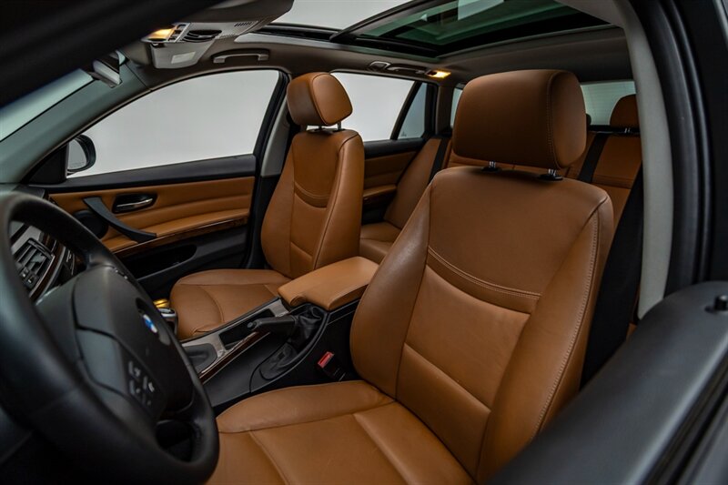 2011 BMW 3 Series 328i xDrive  