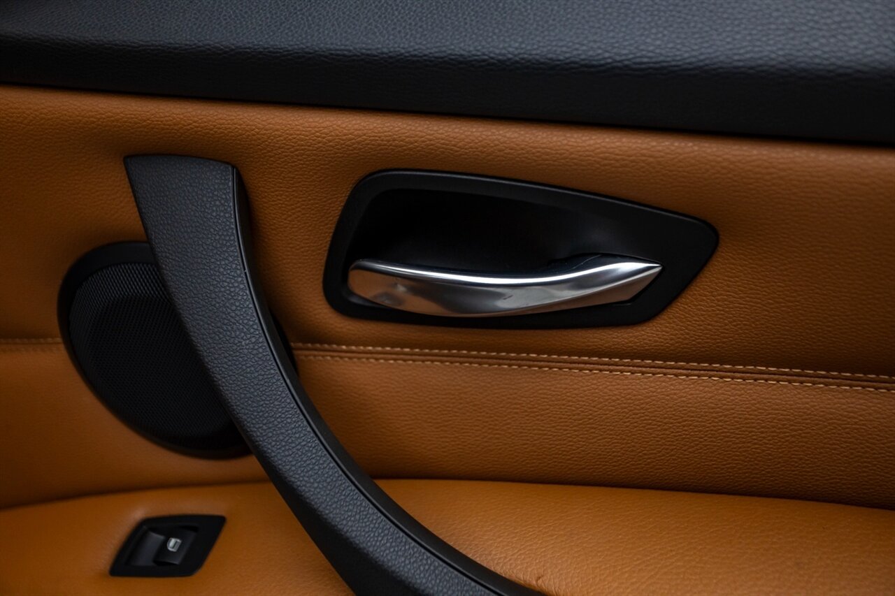 2011 BMW 3 Series 328i xDrive   - Photo 32 - Springfield, MO 65802