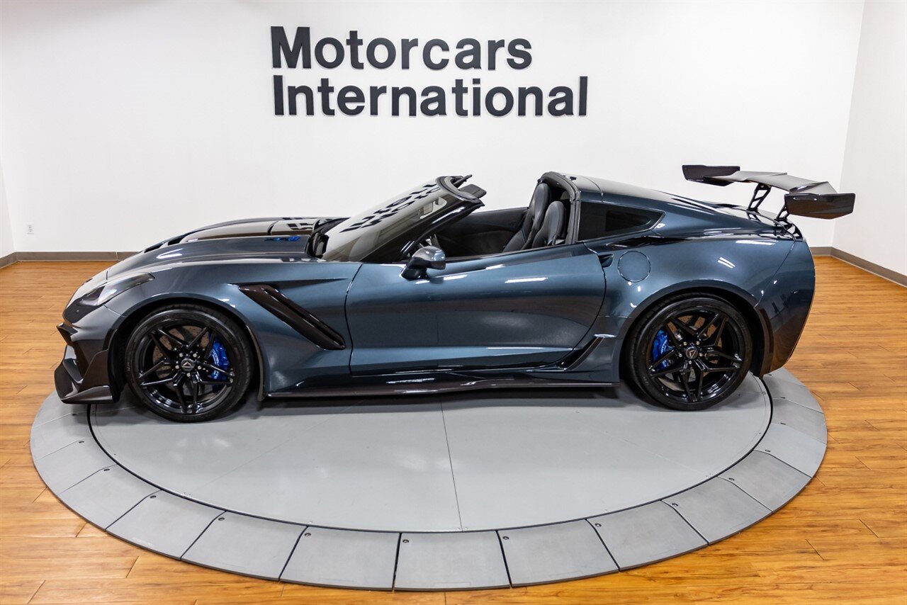 2019 Chevrolet Corvette ZR1 3ZR  w/ Track Pack - Photo 34 - Springfield, MO 65802