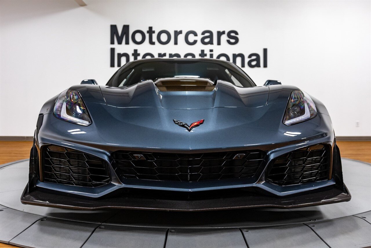 2019 Chevrolet Corvette ZR1 3ZR  w/ Track Pack - Photo 11 - Springfield, MO 65802