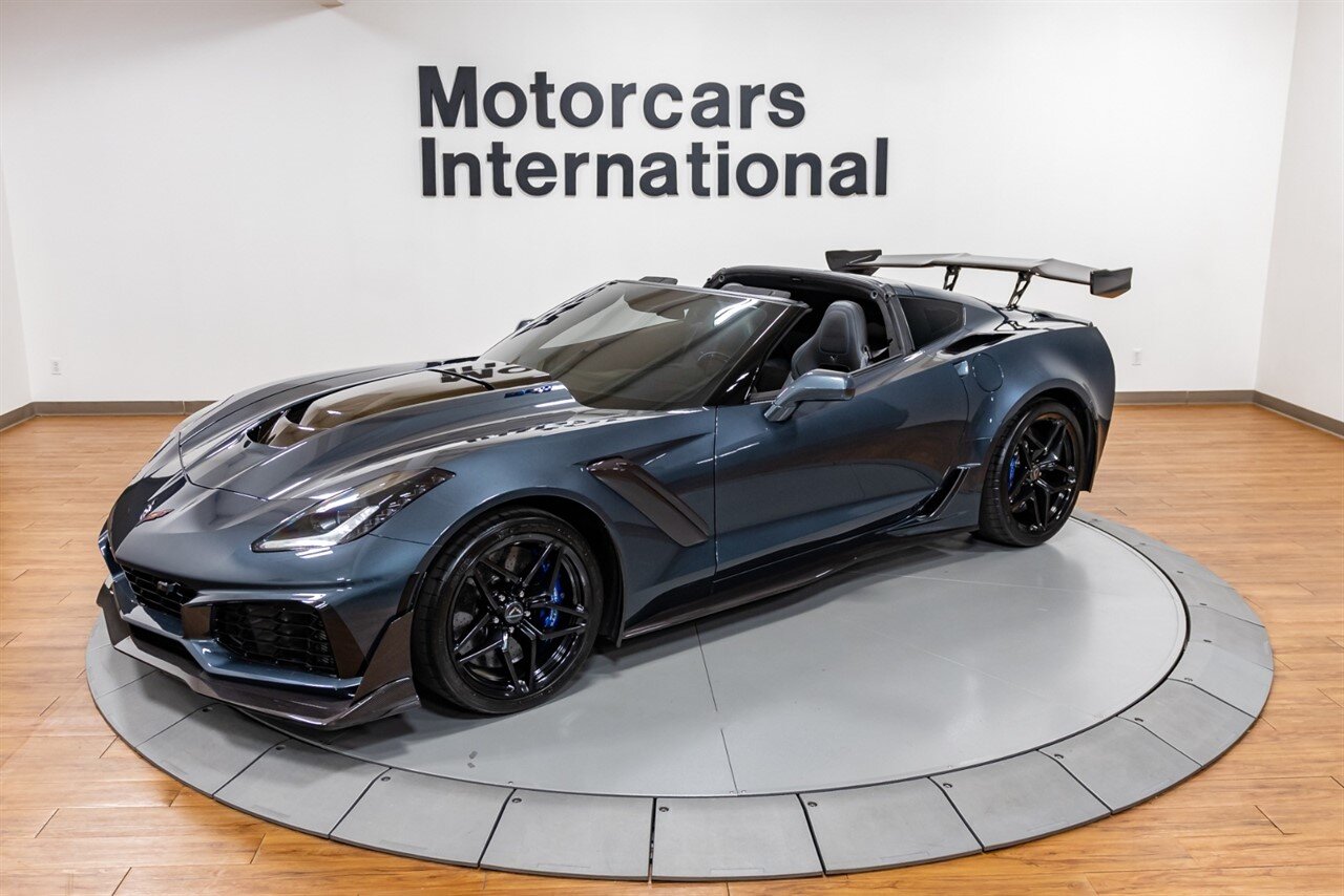 2019 Chevrolet Corvette ZR1 3ZR  w/ Track Pack - Photo 40 - Springfield, MO 65802