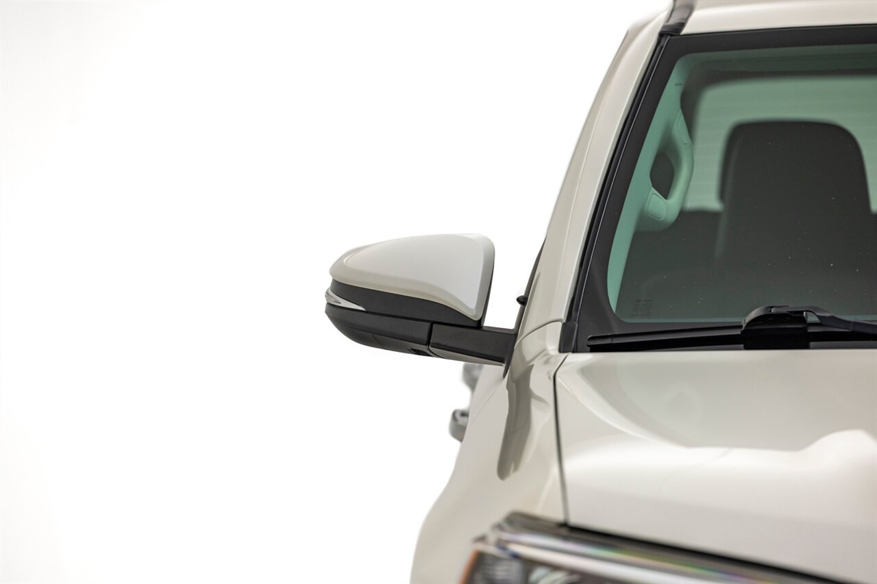 2019 Toyota 4Runner Limited - Photo 4 - Springfield, MO 65802