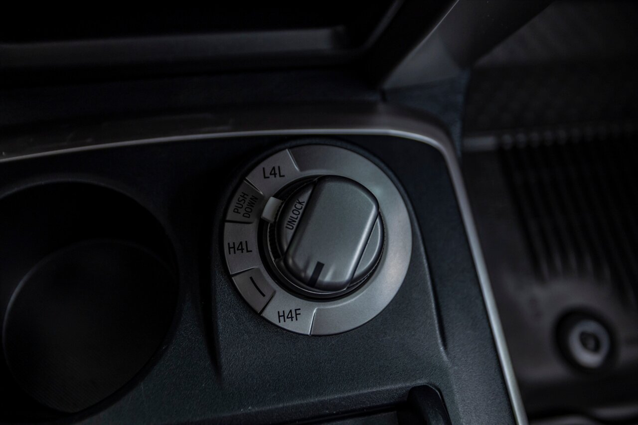 2019 Toyota 4Runner Limited - Photo 61 - Springfield, MO 65802