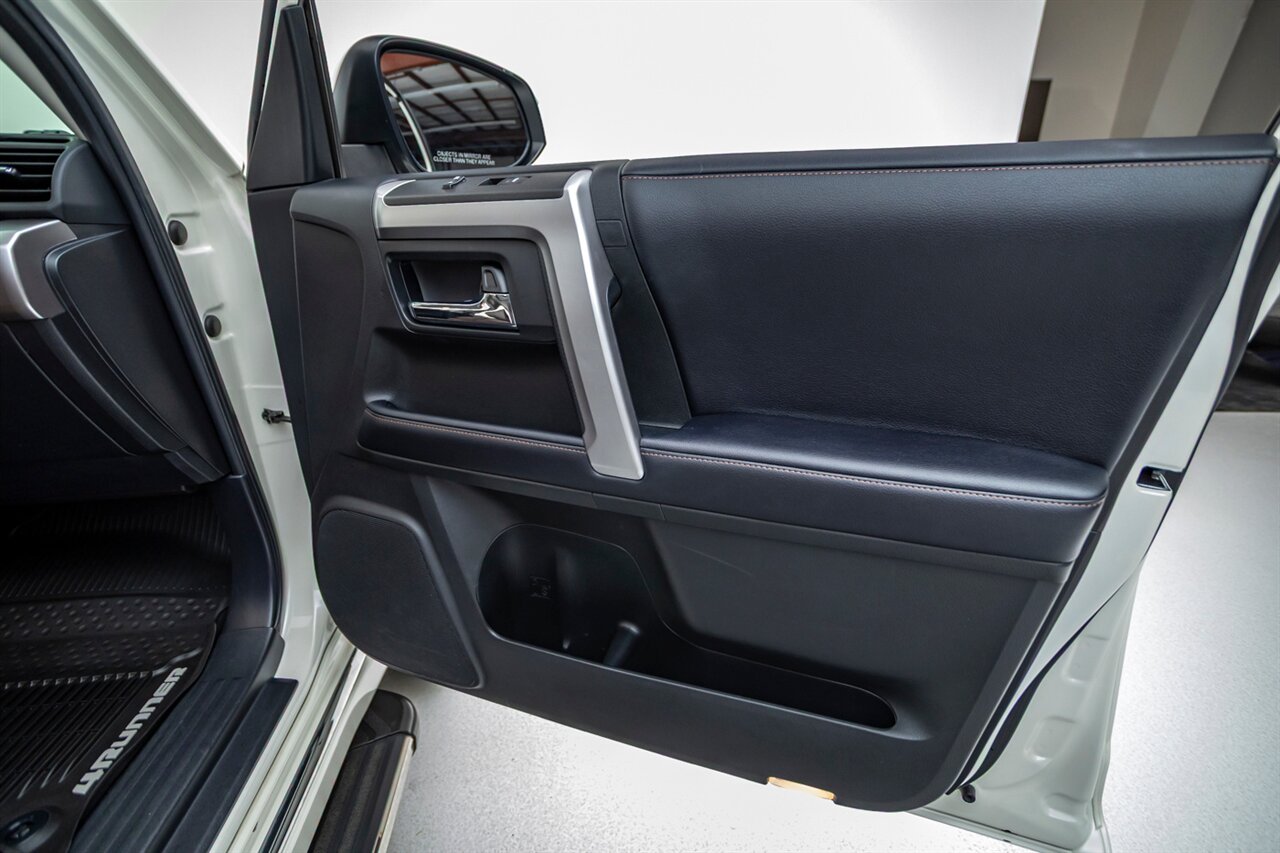 2019 Toyota 4Runner Limited - Photo 46 - Springfield, MO 65802