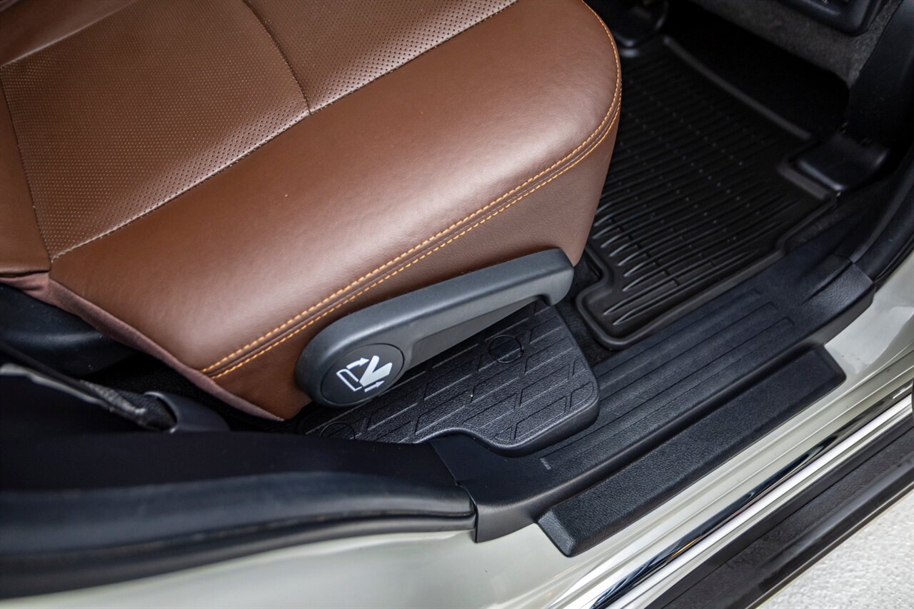 2019 Toyota 4Runner Limited - Photo 54 - Springfield, MO 65802