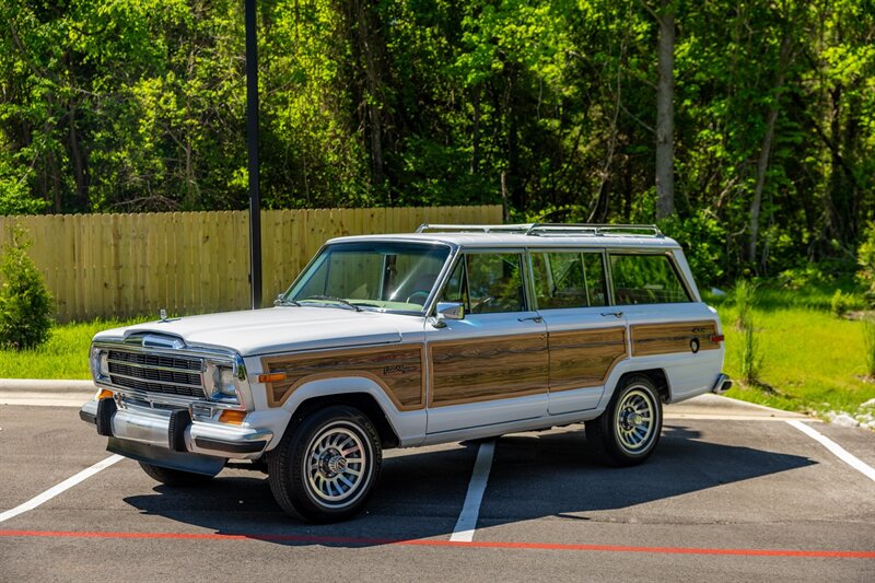 1991 Jeep Grand Wagoneer