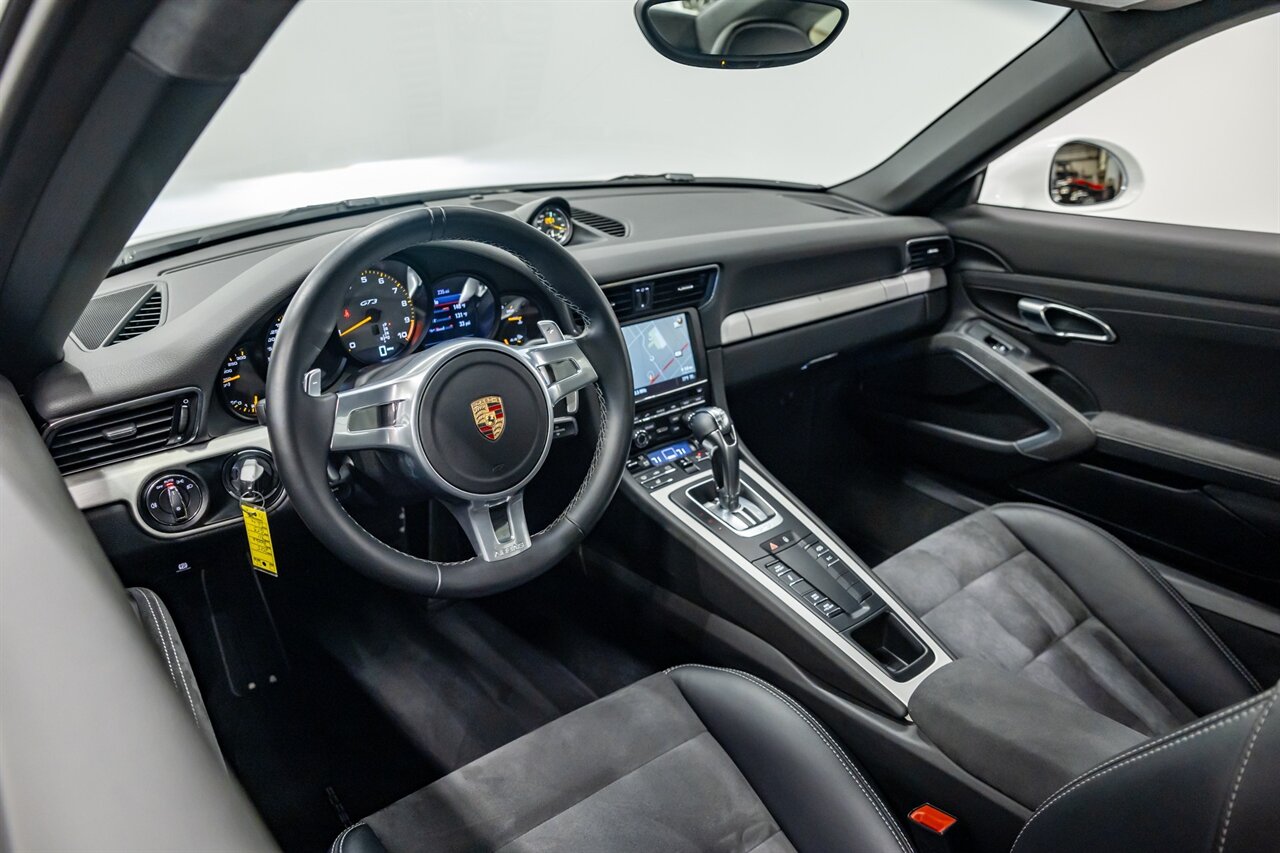 2015 Porsche 911 GT3   - Photo 32 - Springfield, MO 65802