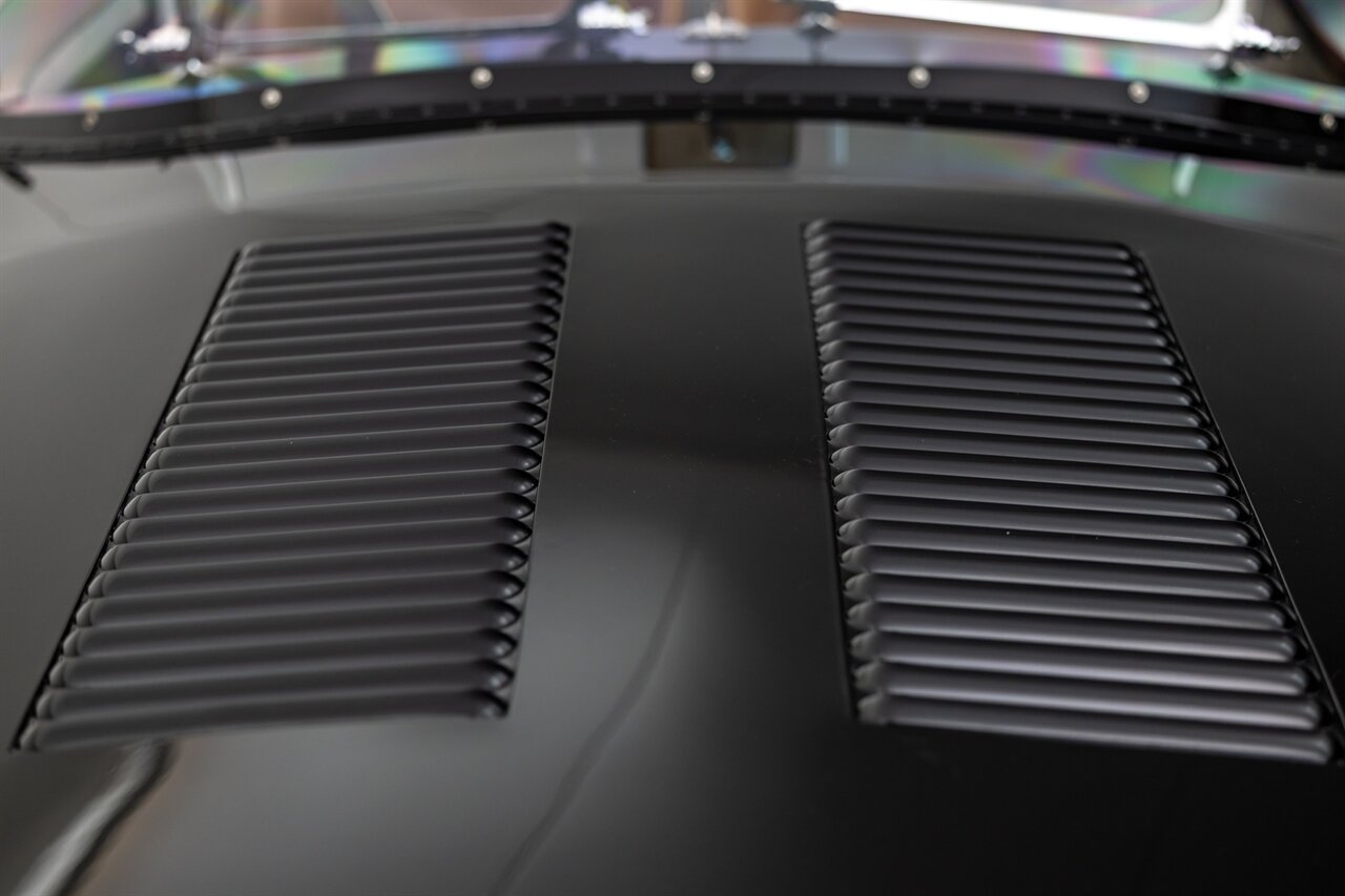 1953 Jaguar C-Type - Photo 31 - Springfield, MO 65802