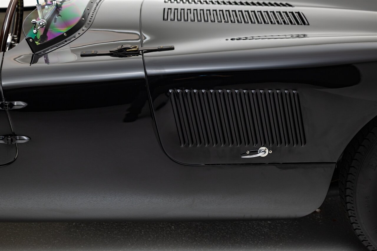 1953 Jaguar C-Type - Photo 18 - Springfield, MO 65802