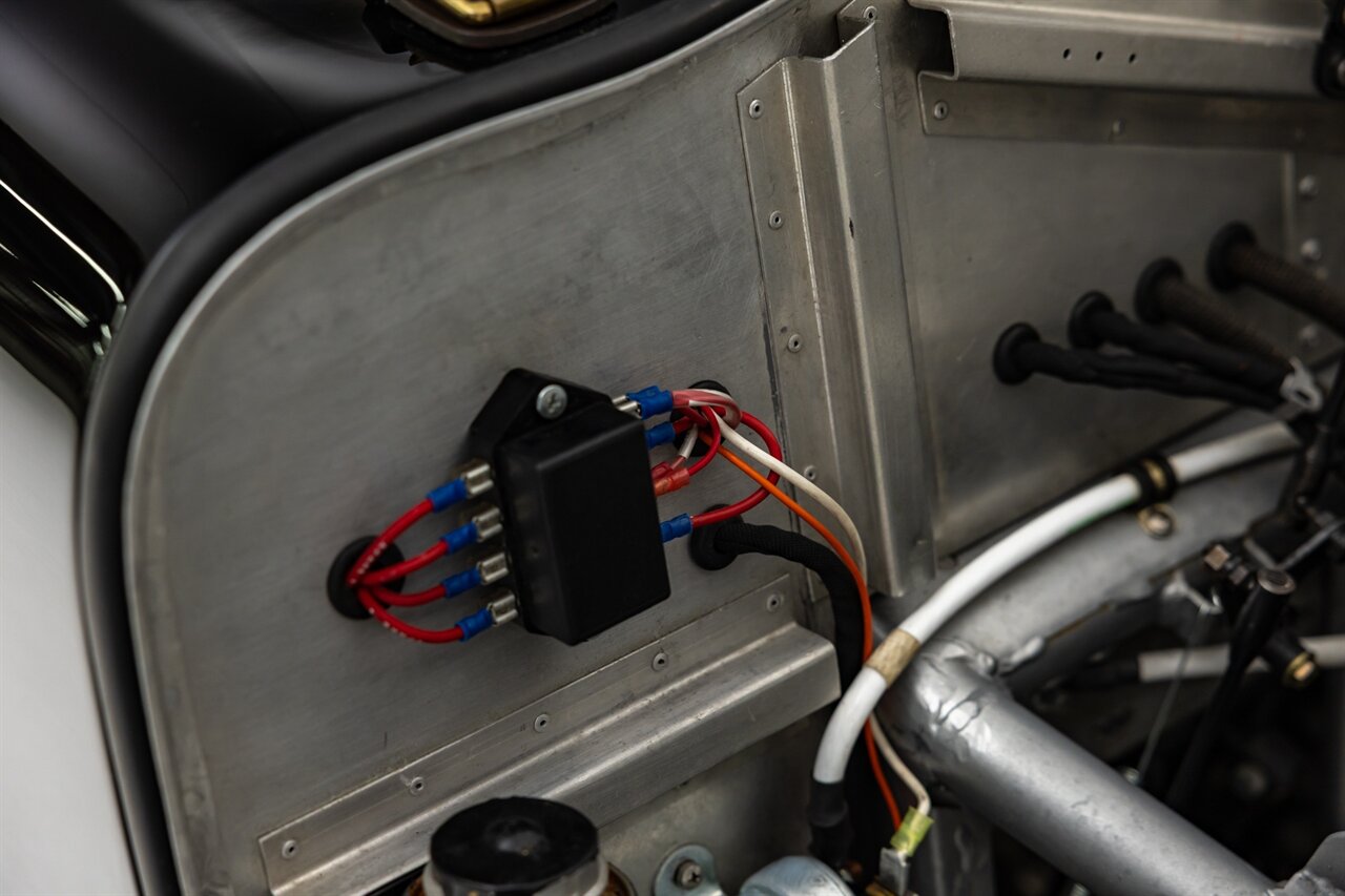 1953 Jaguar C-Type - Photo 94 - Springfield, MO 65802