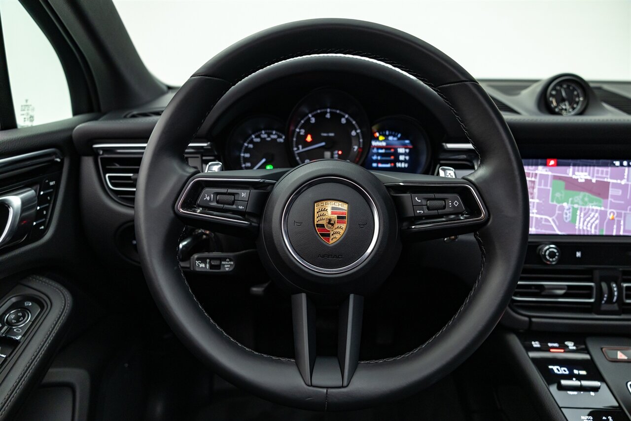 2024 Porsche Macan   - Photo 49 - Springfield, MO 65802