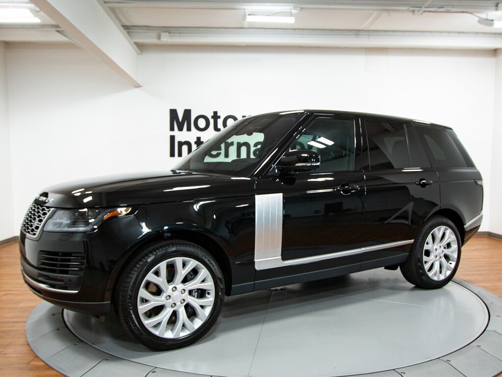 range rover 2022 blacked out