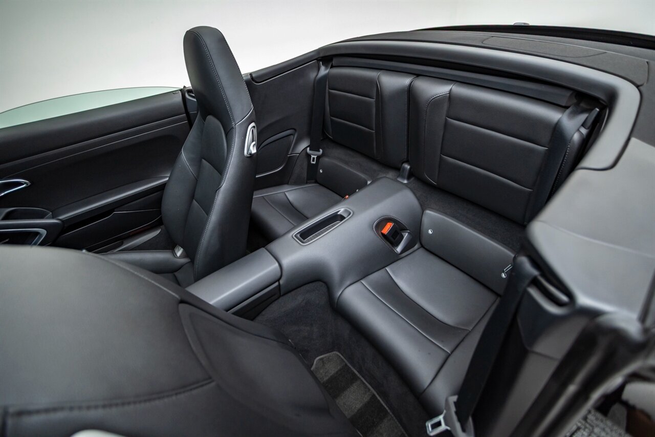 2013 Porsche 911 Carrera 4S   - Photo 29 - Springfield, MO 65802