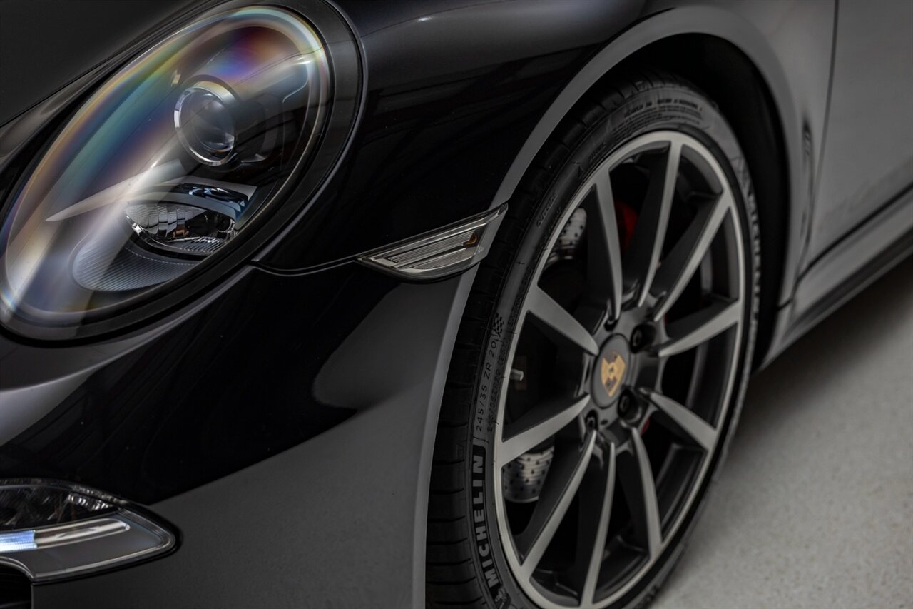 2013 Porsche 911 Carrera 4S   - Photo 13 - Springfield, MO 65802