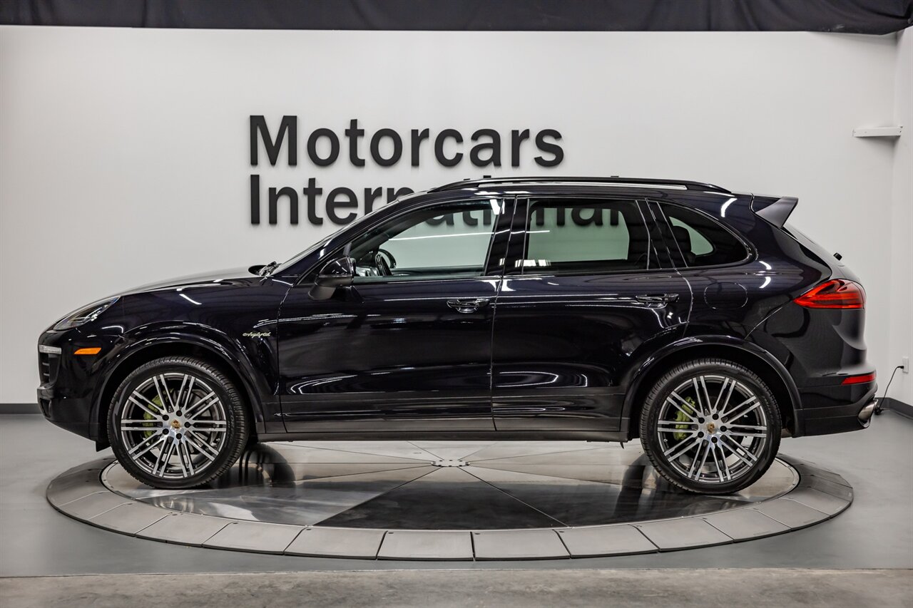 2017 Porsche Cayenne S E-Hybrid Platinum Editi   - Photo 3 - Springfield, MO 65802