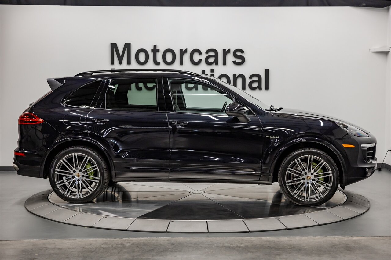 2017 Porsche Cayenne S E-Hybrid Platinum Editi   - Photo 7 - Springfield, MO 65802