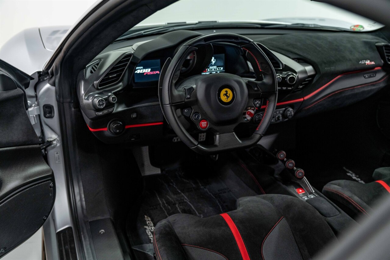 2020 Ferrari 488 Pista   - Photo 55 - Springfield, MO 65802