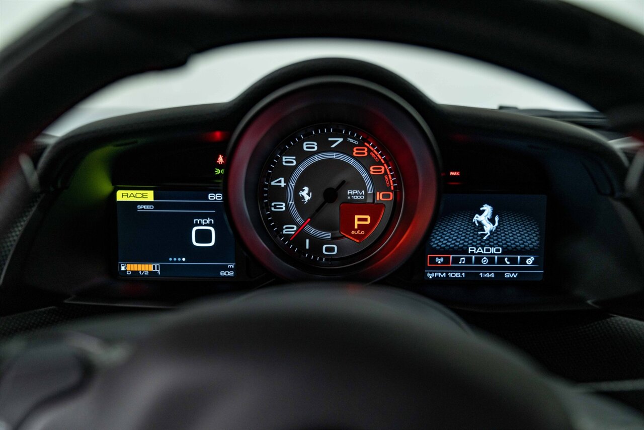 2020 Ferrari 488 Pista   - Photo 34 - Springfield, MO 65802