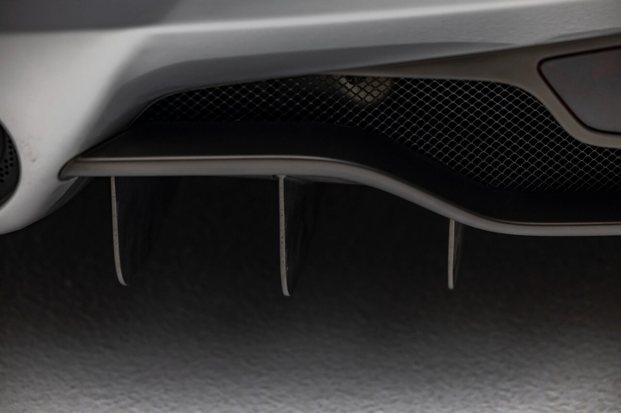 2010 Ferrari 458 Italia Coupe RWD   - Photo 31 - Springfield, MO 65802