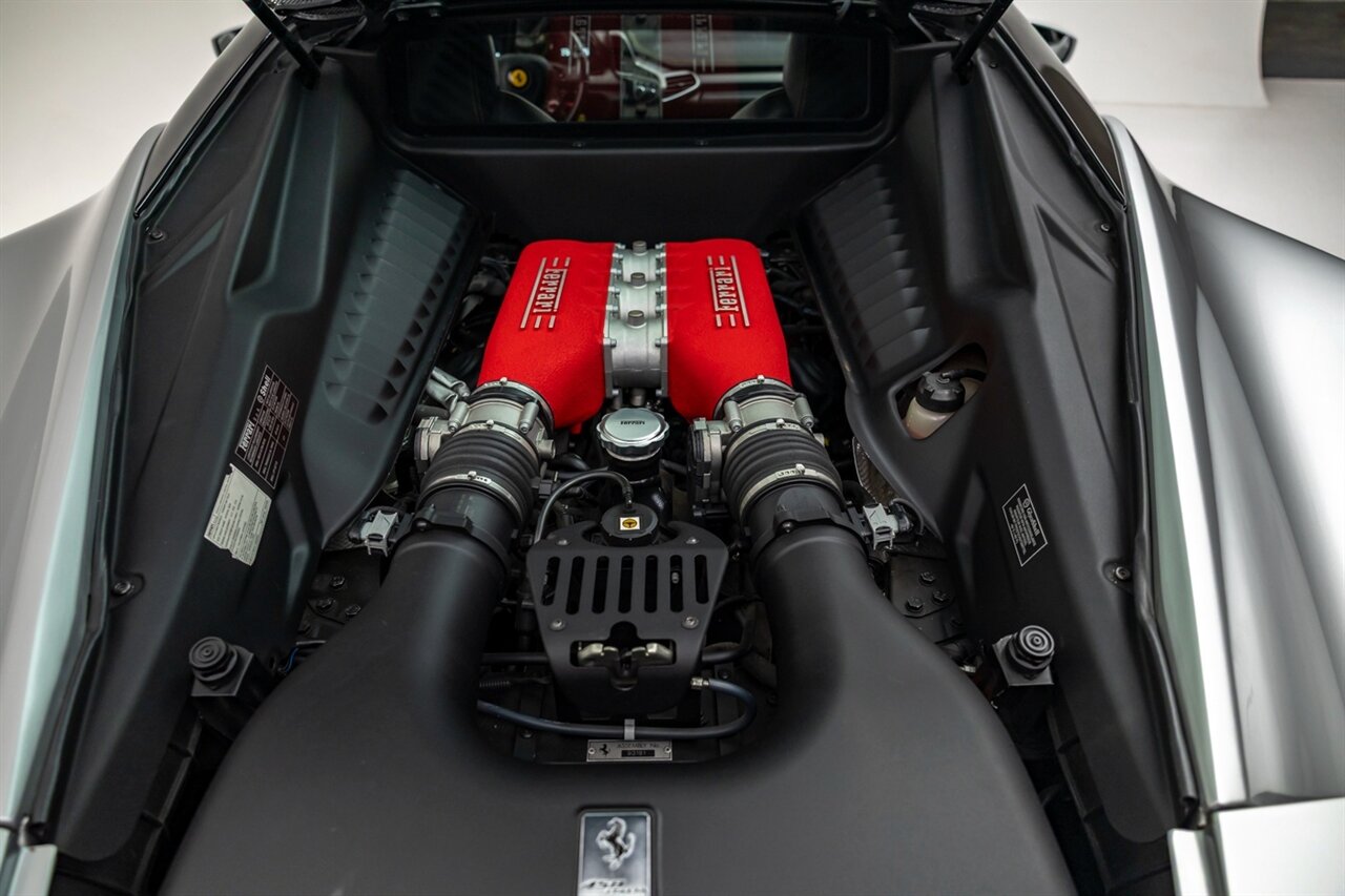 2010 Ferrari 458 Italia Coupe RWD   - Photo 23 - Springfield, MO 65802